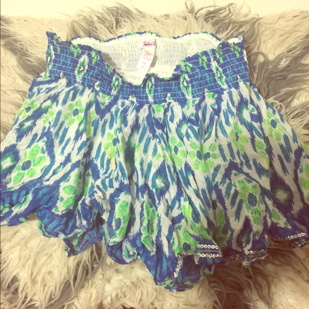 So cute skirt 💗